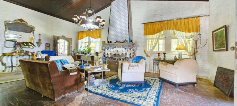 Imagem Imóvel com 10 Quartos à Venda, 7.000 m² em Quitandinha - Petropolis