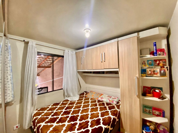 Imagem Casa com 2 Quartos à Venda, 144 m² em Boqueirão - Curitiba