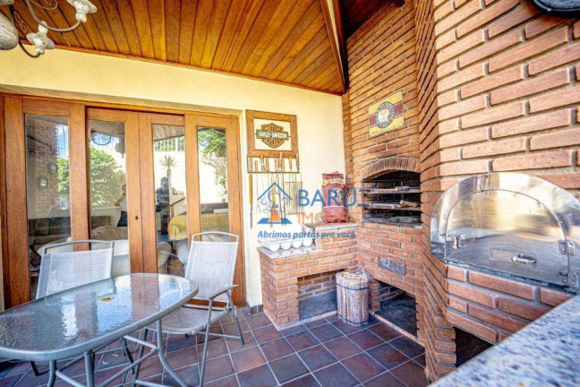 Imagem Casa com 4 Quartos à Venda, 500 m² em Sumaré - São Paulo Imagem Casa com 4 Quartos à Venda, 500 m² em Sumaré - São Paulo
