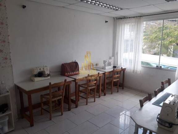 Imagem Imóvel com 4 Quartos à Venda, 294 m² em Centro - Ribeirão Pires Imagem Imóvel com 4 Quartos à Venda, 294 m² em Centro - Ribeirão Pires