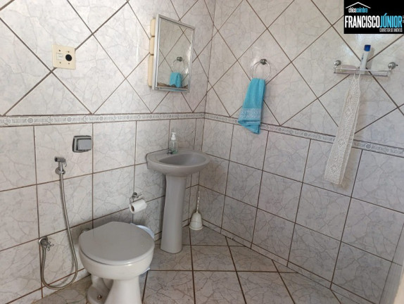 Imagem Casa com 4 Quartos à Venda, 366 m² em Setor Coimbra - Goiânia Imagem Casa com 4 Quartos à Venda, 366 m² em Setor Coimbra - Goiânia