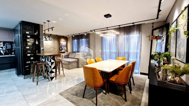 Imagem Casa com 3 Quartos à Venda, 220 m² em Vila Invernada - São Paulo