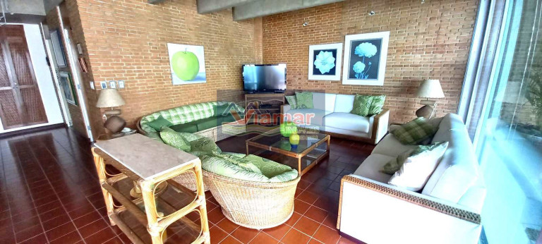 Imagem Apartamento com 3 Quartos à Venda, 300 m² em Pitangueiras - Guarujá Imagem Apartamento com 3 Quartos à Venda, 300 m² em Pitangueiras - Guarujá