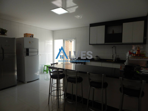 Imagem Casa com 3 Quartos à Venda, 245 m² em Santa Terezinha - São Bernardo Do Campo