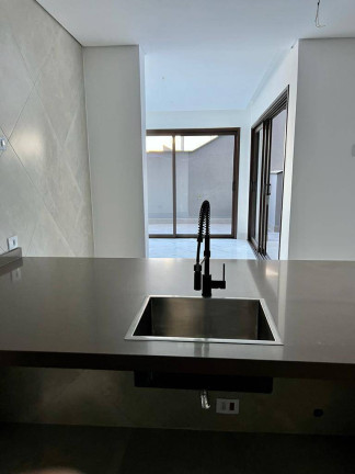 Imagem Casa com 4 Quartos à Venda, 420 m² em Alphaville - Santana De Parnaíba Imagem Casa com 4 Quartos à Venda, 420 m² em Alphaville - Santana De Parnaíba