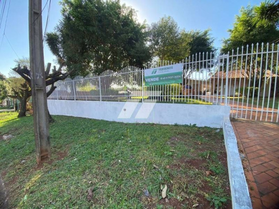 Casa à Venda, 1.320 m² em Neva - Cascavel