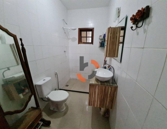 Imagem Casa com 3 Quartos à Venda, 241 m² em Centro - Nilópolis