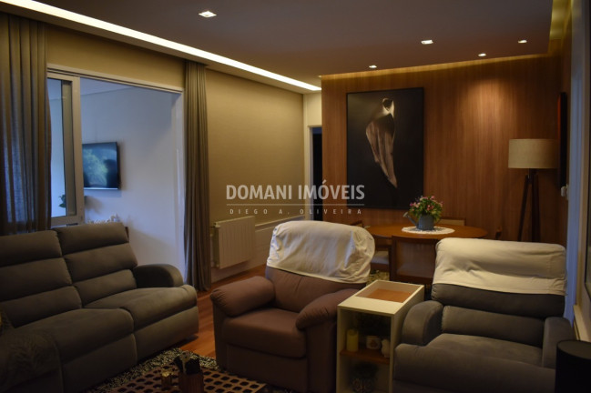 Imagem Imóvel com 4 Quartos à Venda, 101 m² em Região De Capivari - Campos Do Jordão Imagem Imóvel com 4 Quartos à Venda, 101 m² em Região De Capivari - Campos Do Jordão