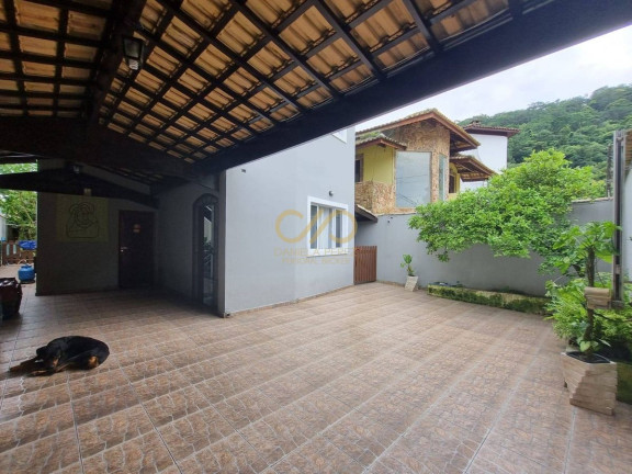 Imagem Sobrado com 4 Quartos à Venda, 200 m² em Canto Do Forte - Praia Grande Imagem Sobrado com 4 Quartos à Venda, 200 m² em Canto Do Forte - Praia Grande