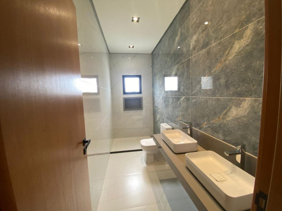 Imagem Casa com 3 Quartos à Venda, 213 m² em Condomínio Primor Das Torres - Cuiabá Imagem Casa com 3 Quartos à Venda, 213 m² em Condomínio Primor Das Torres - Cuiabá