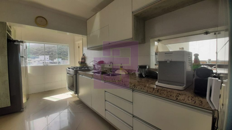 Imagem Cobertura com 3 Quartos à Venda, 250 m² em Pitangueiras - Guarujá