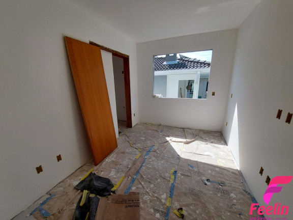 Imagem Casa com 3 Quartos à Venda, 140 m² em Campeche - Florianópolis Imagem Casa com 3 Quartos à Venda, 140 m² em Campeche - Florianópolis