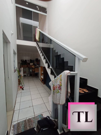 Imagem Casa com 3 Quartos à Venda, 180 m² em Parque São Sebastião - Poços De Caldas