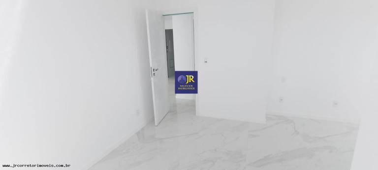 Imagem Apartamento com 3 Quartos à Venda, 160 m² em Itapuã - Vila Velha Imagem Apartamento com 3 Quartos à Venda, 160 m² em Itapuã - Vila Velha