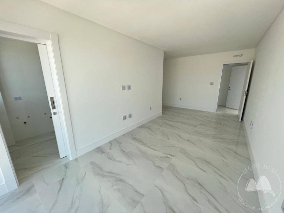 Imagem Apartamento com 4 Quartos à Venda, 201 m² em Meia Praia - Itapema Imagem Apartamento com 4 Quartos à Venda, 201 m² em Meia Praia - Itapema