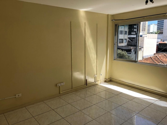 Imagem Imóvel Comercial à Venda, 22 m² em Centro - Curitiba Imagem Imóvel Comercial à Venda, 22 m² em Centro - Curitiba