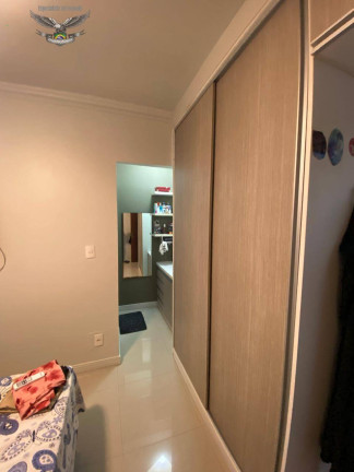 Imagem Casa de Condomínio com 3 Quartos à Venda,  em Marambaia - Belém