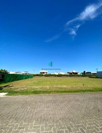 Terreno à Venda, 420 m² em Centro - Torres