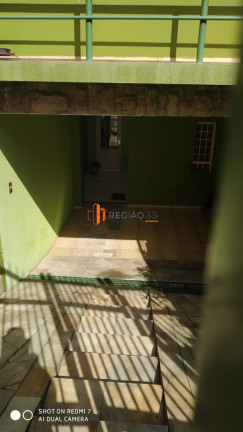 Imagem Casa com 3 Quartos à Venda, 346 m² em Santa Lúcia - Poços De Caldas