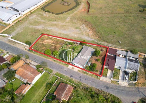 Imagem Chácara com 3 Quartos à Venda, 136 m² em Camacuã - Irati Imagem Chácara com 3 Quartos à Venda, 136 m² em Camacuã - Irati