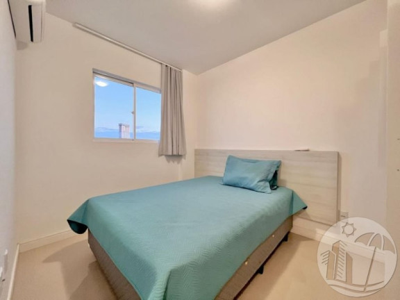 Imagem Apartamento com 2 Quartos à Venda, 72 m² em Estados - Balneário Camboriú