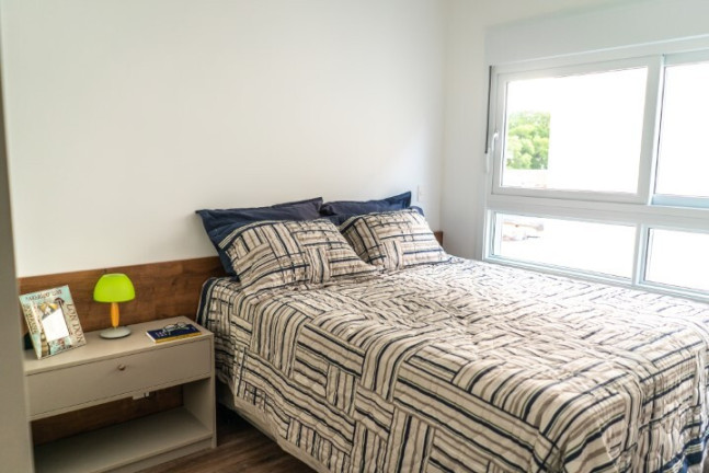 Imagem Apartamento com 2 Quartos à Venda, 66 m² em Menino Deus - Porto Alegre
