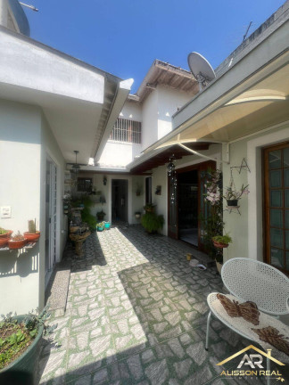 Imagem Casa com 3 Quartos à Venda, 224 m² em Jardim Das Flores - Osasco Imagem Casa com 3 Quartos à Venda, 224 m² em Jardim Das Flores - Osasco