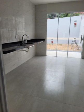 Imagem Casa com 3 Quartos à Venda, 202 m² em Santa Cruz 2 - Cuiabá Imagem Casa com 3 Quartos à Venda, 202 m² em Santa Cruz 2 - Cuiabá