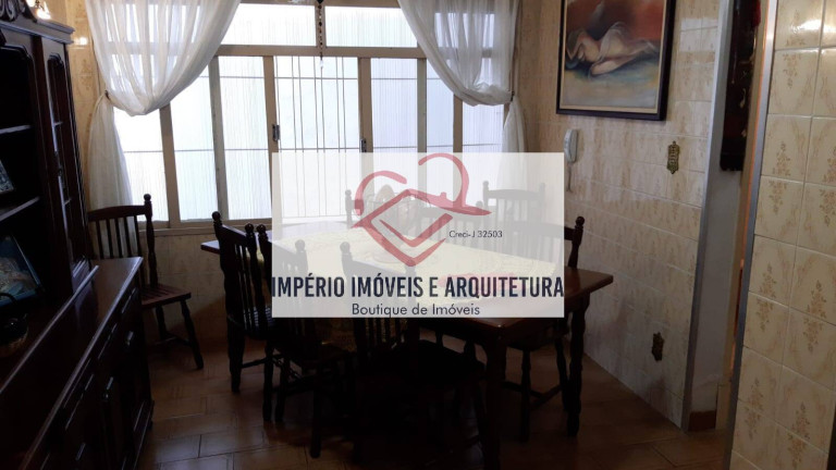 Imagem Casa com 3 Quartos à Venda, em Centro - Caraguatatuba Imagem Casa com 3 Quartos à Venda, em Centro - Caraguatatuba