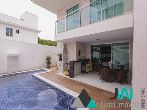 Imagem Casa com 4 Quartos para Alugar ou Temporada, 300 m² em Parque Do Jiqui - Parnamirim