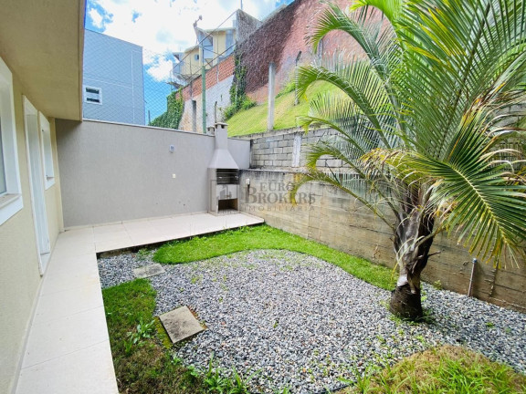Imagem Casa com 3 Quartos à Venda, 180 m² em Praia Dos Amores - Balneário Camboriú