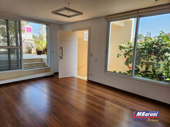 Imagem Casa com 3 Quartos para Alugar, 189 m² em Mirandópolis - São Paulo