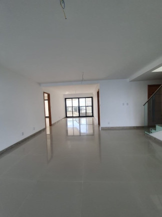Imagem Imóvel com 4 Quartos à Venda, 577 m² em Rio Vermelho - Salvador Imagem Imóvel com 4 Quartos à Venda, 577 m² em Rio Vermelho - Salvador