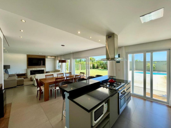 Imagem Casa com 4 Quartos à Venda, 267 m² em Condominio Green Village - Xangri-lá Imagem Casa com 4 Quartos à Venda, 267 m² em Condominio Green Village - Xangri-lá