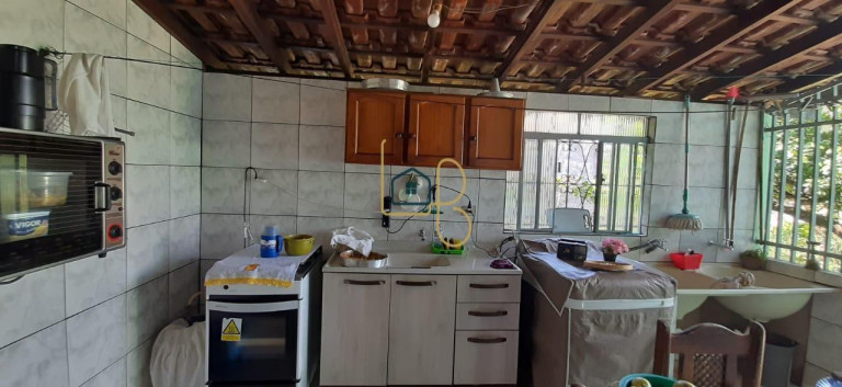 Imagem Casa com 2 Quartos à Venda, 50 m² em Jardim Leonor - Londrina