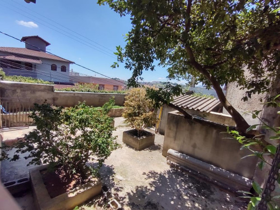 Imagem Casa com 3 Quartos à Venda, 200 m² em álvaro Camargos - Belo Horizonte