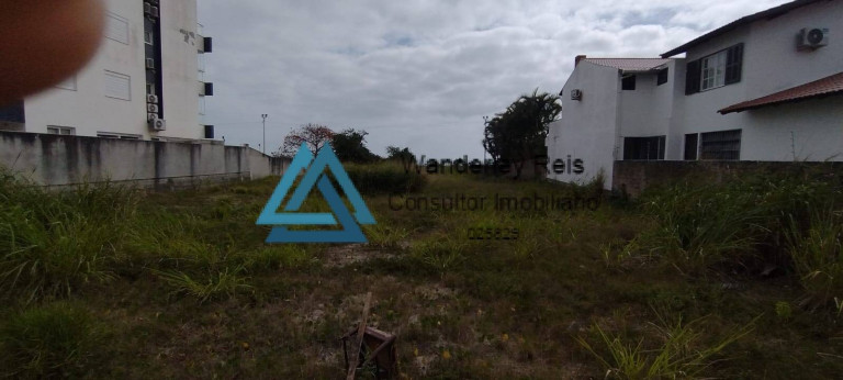Imagem Terreno à Venda, 1.070 m² em Canasvieiras - Florianópolis Imagem Terreno à Venda, 1.070 m² em Canasvieiras - Florianópolis