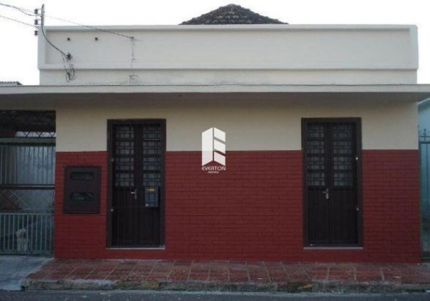 Imagem Casa com 5 Quartos à Venda, 300 m² em Nossa Senhora Do Rosário - Santa Maria Imagem Casa com 5 Quartos à Venda, 300 m² em Nossa Senhora Do Rosário - Santa Maria