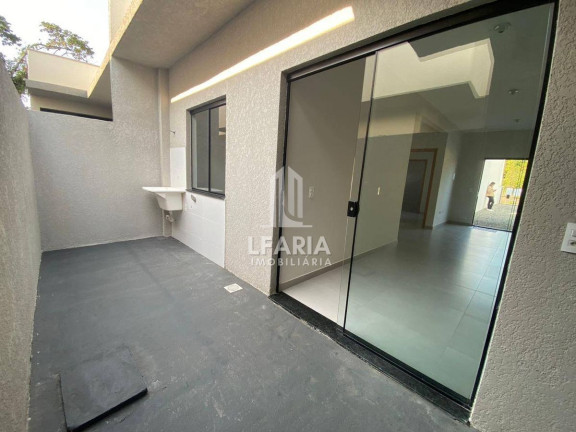 Imagem Casa com 2 Quartos à Venda, 57 m² em São José - Itapoá