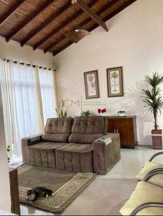 Imagem Casa com 2 Quartos à Venda, 250 m² em Jardim Itamarati - Botucatu