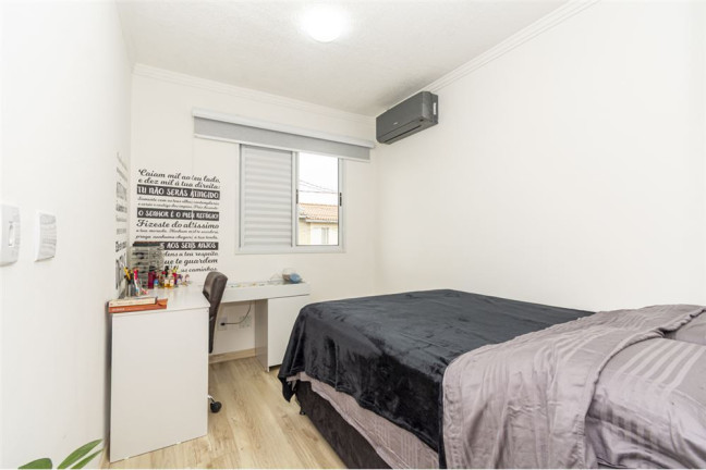 Imagem Casa com 3 Quartos à Venda, em Igara - Canoas Imagem Casa com 3 Quartos à Venda, em Igara - Canoas