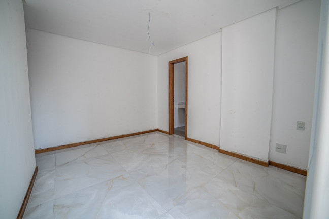 Imagem Imóvel com 4 Quartos à Venda, 261 m² em Praia Da Costa - Vila Velha Imagem Imóvel com 4 Quartos à Venda, 261 m² em Praia Da Costa - Vila Velha