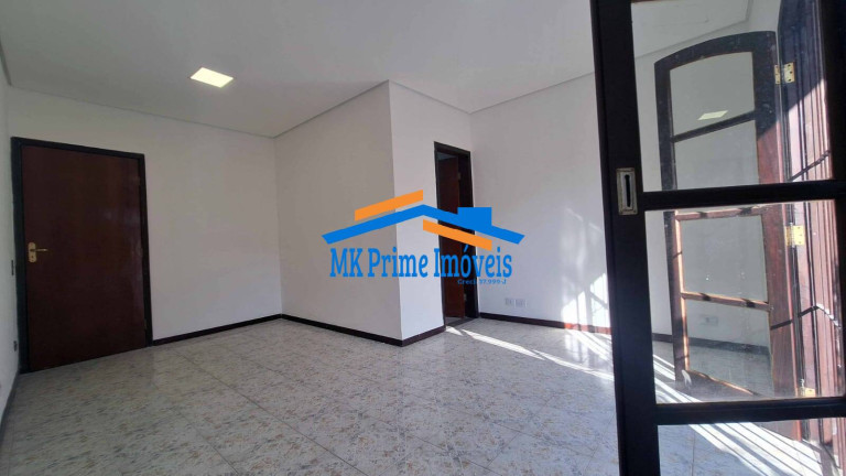 Imagem Sobrado com 3 Quartos à Venda, 252 m² em Jardim D'abril - Osasco Imagem Sobrado com 3 Quartos à Venda, 252 m² em Jardim D'abril - Osasco