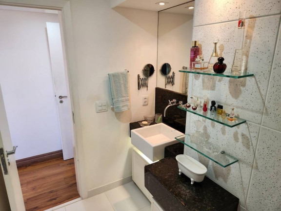 Imagem Apartamento com 2 Quartos à Venda, 94 m² em Ingá - Niterói
