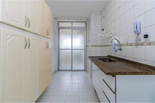 Imagem Imóvel com 3 Quartos à Venda, em Vila Sônia - São Paulo Imagem Imóvel com 3 Quartos à Venda, em Vila Sônia - São Paulo