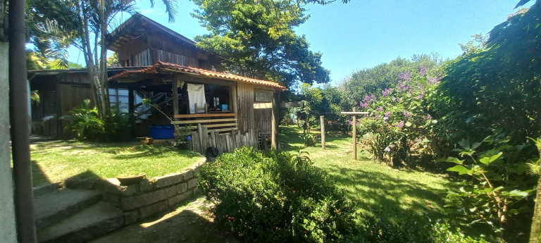 Imagem Terreno à Venda, 1.080 m² em Praia Do Rosa - Imbituba Imagem Terreno à Venda, 1.080 m² em Praia Do Rosa - Imbituba