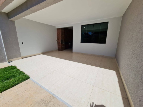 Casa com 3 Quartos à Venda, 180 m² em Goiânia