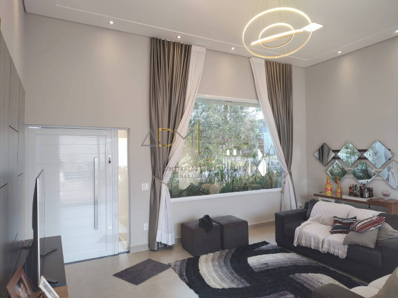 Imagem Casa com 3 Quartos à Venda, 1.300 m² em Residencial Parque Laguna I - Botucatu