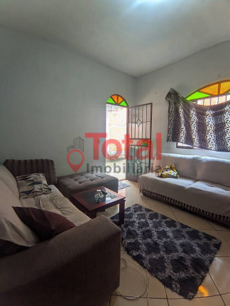 Imagem Casa com 2 Quartos à Venda, 351 m² em Caladinho - Coronel Fabriciano