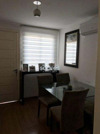 Imagem Sobrado com 2 Quartos à Venda, 76 m² em Fragata - Pelotas